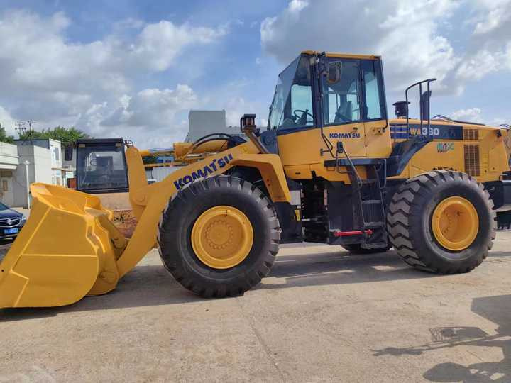 Used komatsu Wa380-6 Wheel Loader for Sale Japan Brand komatsu Wa380 -3 0380-65 470-3 Loader - 轮式装载机:图4 Used komatsu Wa380-6 Wheel Loader for Sale Japan Brand komatsu Wa380 -3 0380-65 470-3 Loader - 轮式装载机:图4