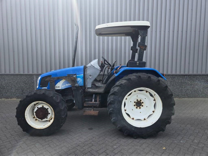 New Holland TL 90 A - 拖拉机:图2 New Holland TL 90 A - 拖拉机:图2