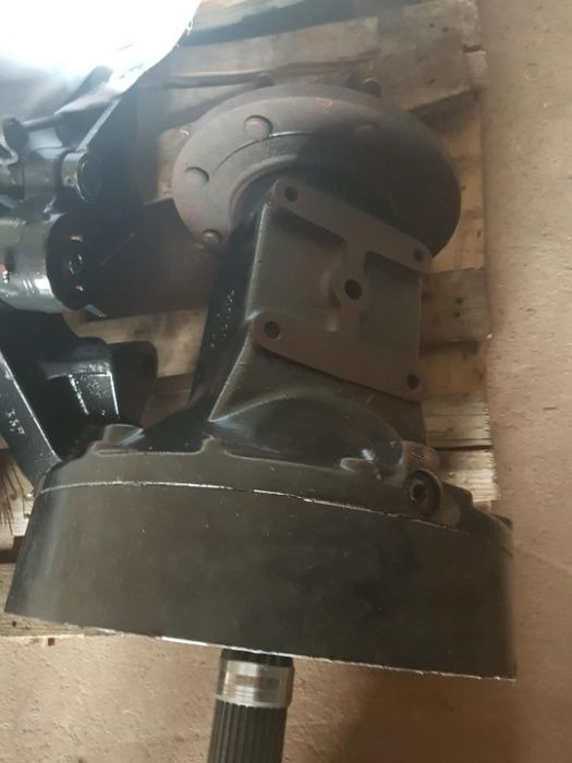 Półoś Deutz Fahr Agrotron Same Lamborghini 0.900.1364.5 - 备件 适用于 农业机械:图1 Półoś Deutz Fahr Agrotron Same Lamborghini 0.900.1364.5 - 备件 适用于 农业机械:图1