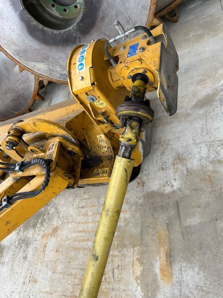 Alpego TL33 200 - 农业机械:图2 Alpego TL33 200 - 农业机械:图2