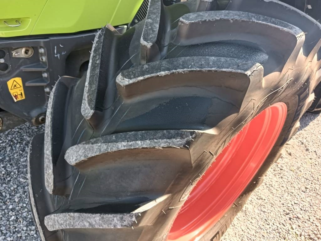 Claas Arion 460 - 拖拉机:图4 Claas Arion 460 - 拖拉机:图4