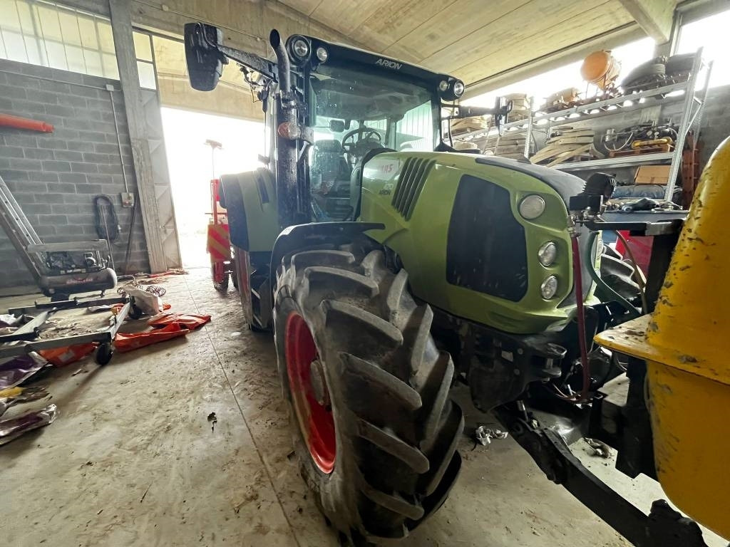 Claas Arion 470 - 拖拉机:图3 Claas Arion 470 - 拖拉机:图3