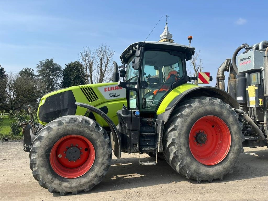 Claas Axion 830 - 拖拉机:图2 Claas Axion 830 - 拖拉机:图2