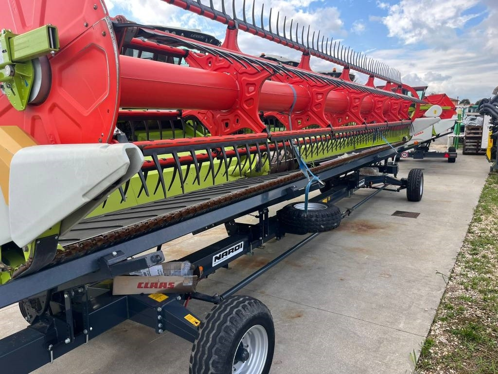 Claas CONVIO FLEX 930 - 收割机附件:图2 Claas CONVIO FLEX 930 - 收割机附件:图2