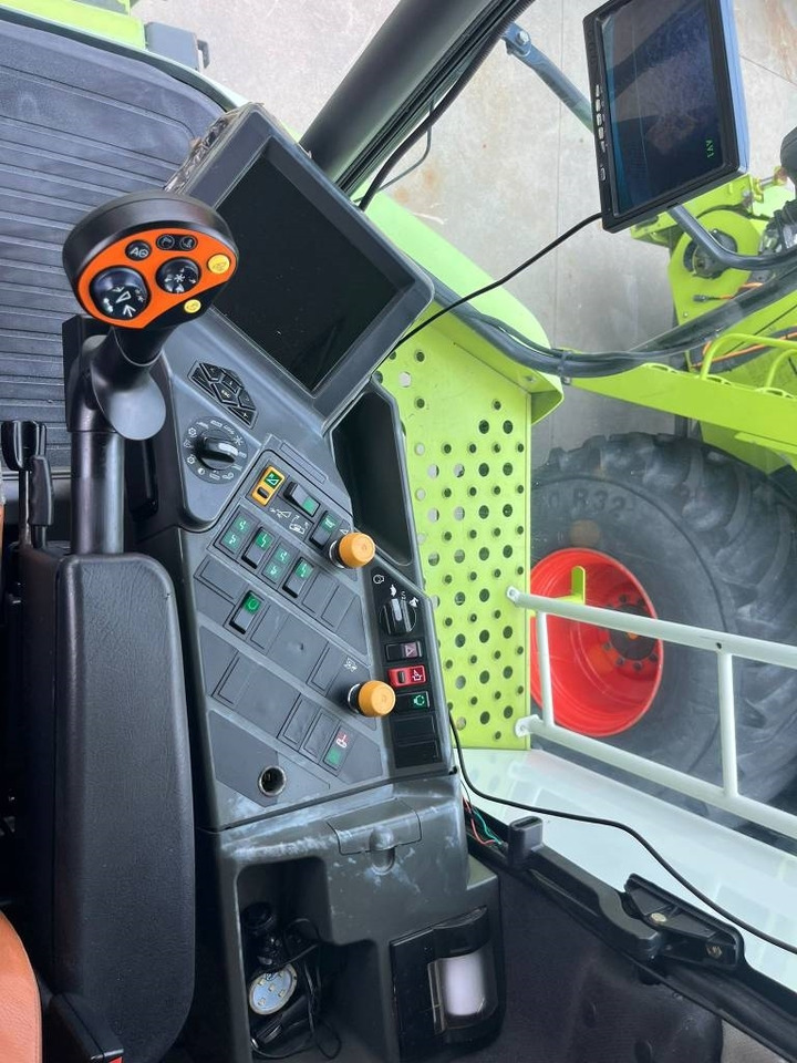 Claas Lexion 560 TT  - 联合收割机:图2 Claas Lexion 560 TT  - 联合收割机:图2