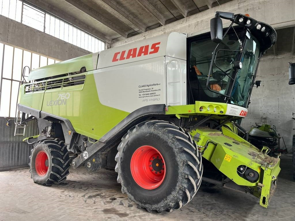 Claas Lexion 760 - 联合收割机:图1 Claas Lexion 760 - 联合收割机:图1