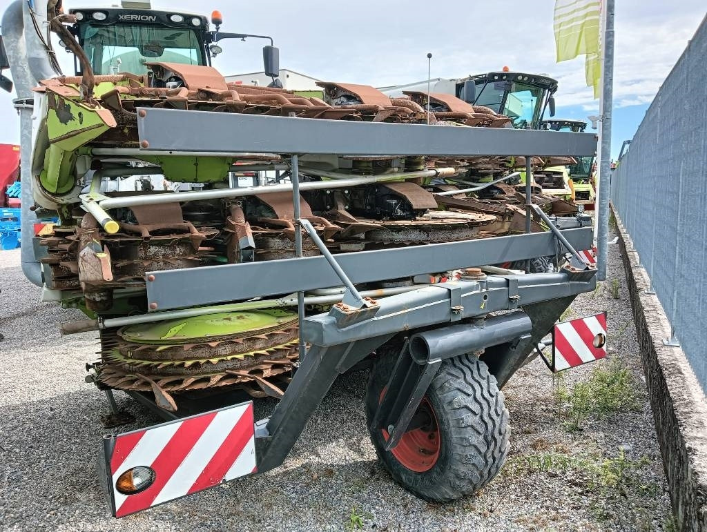 Claas Orbis 900 AC - 玉米收割装置:图5 Claas Orbis 900 AC - 玉米收割装置:图5