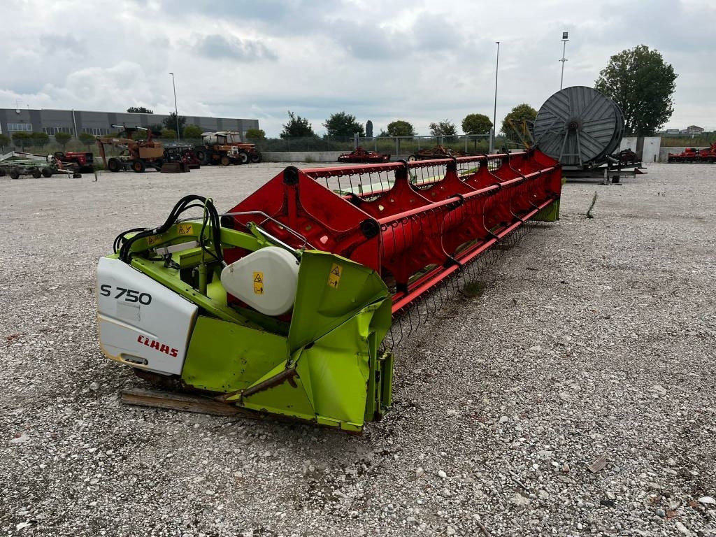 Claas S 750 - 收割机附件:图3 Claas S 750 - 收割机附件:图3