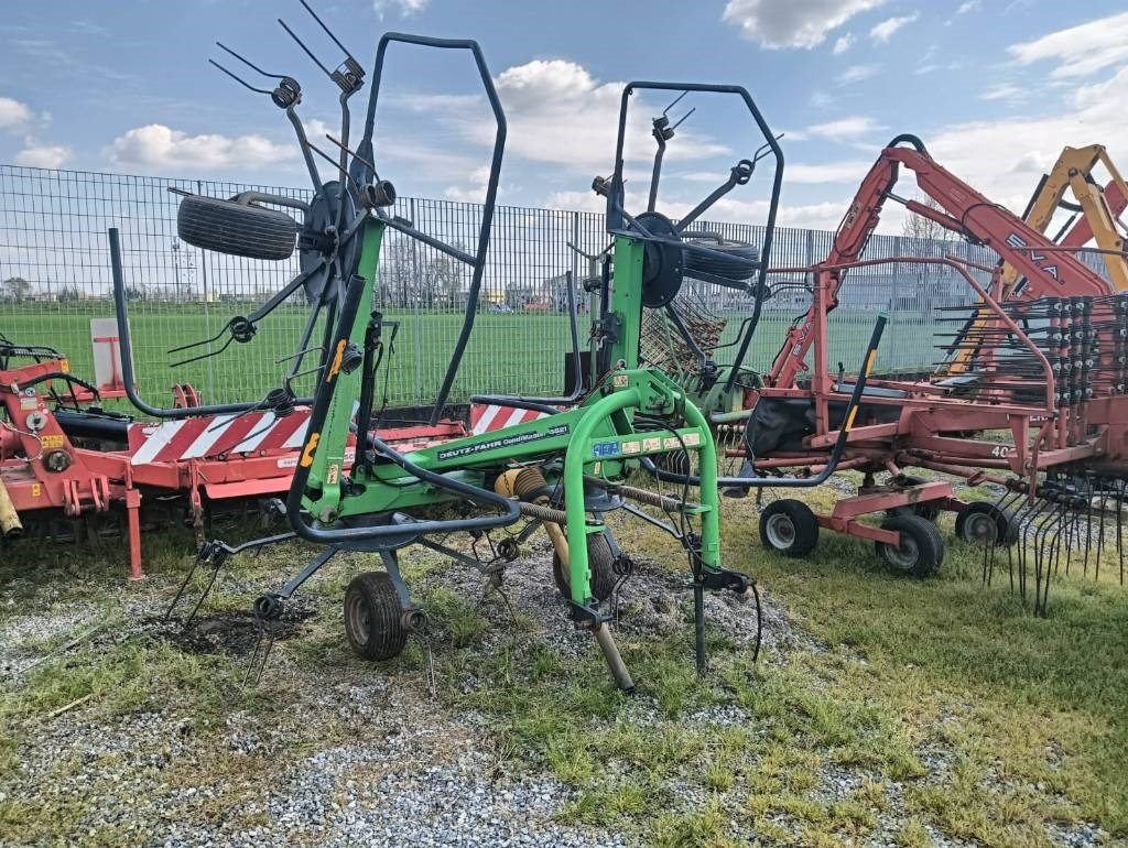 Deutz-fahr 5521 - 包膜机:图4 Deutz-fahr 5521 - 包膜机:图4