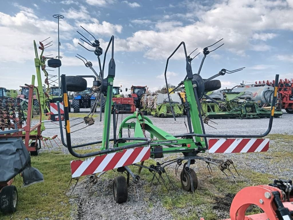 Deutz-fahr 5521 - 包膜机:图2 Deutz-fahr 5521 - 包膜机:图2