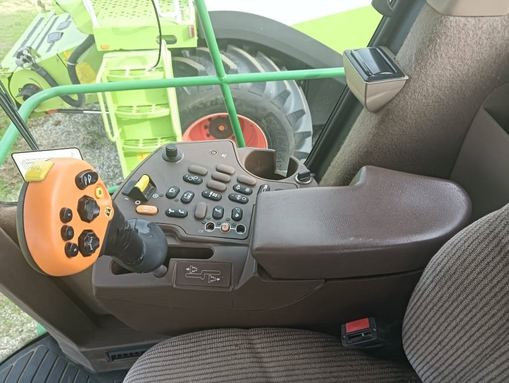 John Deere 7780 i ProDrive - 饲料收割机:图3 John Deere 7780 i ProDrive - 饲料收割机:图3