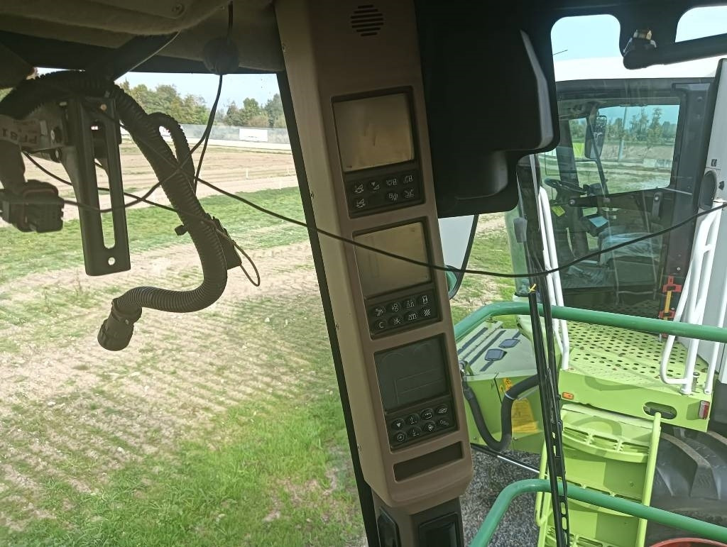 John Deere 7780 i ProDrive - 饲料收割机:图2 John Deere 7780 i ProDrive - 饲料收割机:图2