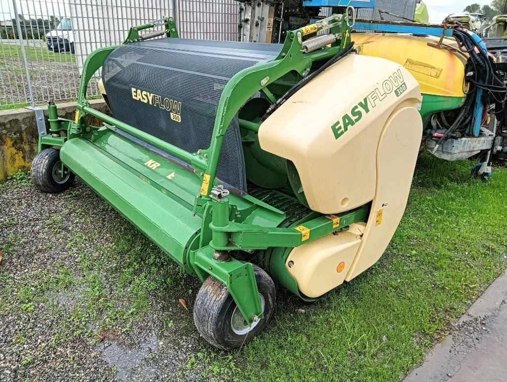 Krone Easy Flow 300 - 饲料收割机:图1 Krone Easy Flow 300 - 饲料收割机:图1