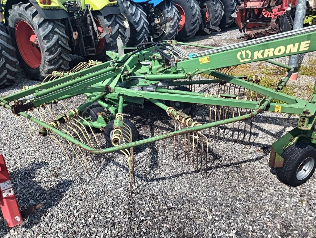 Krone SWADRO 760/26T - 包膜机:图2 Krone SWADRO 760/26T - 包膜机:图2