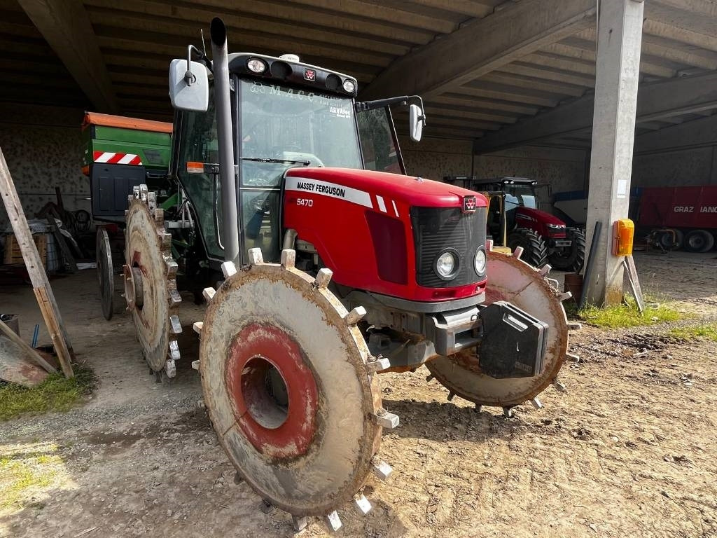 Massey Ferguson 5470 - 拖拉机:图1 Massey Ferguson 5470 - 拖拉机:图1