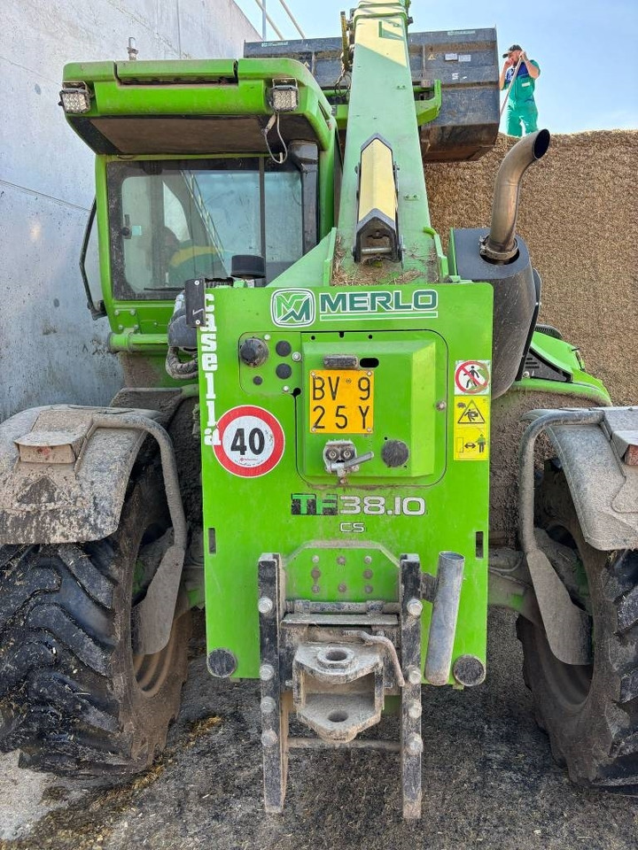 Merlo 38.10 - 伸缩臂叉装车:图4 Merlo 38.10 - 伸缩臂叉装车:图4