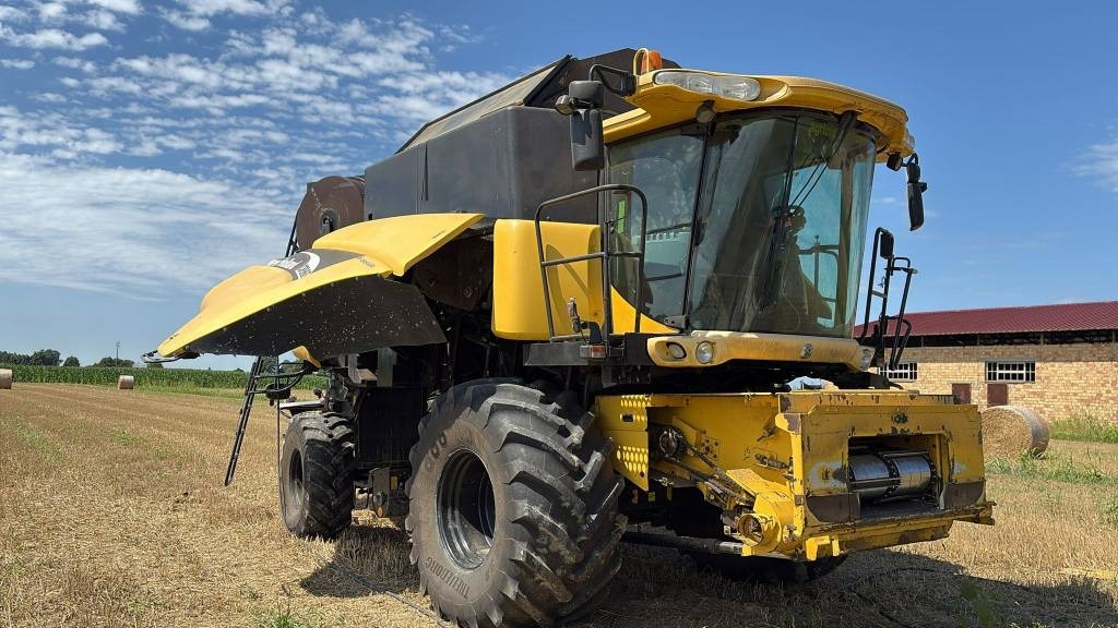New Holland CR 960 - 联合收割机:图1 New Holland CR 960 - 联合收割机:图1
