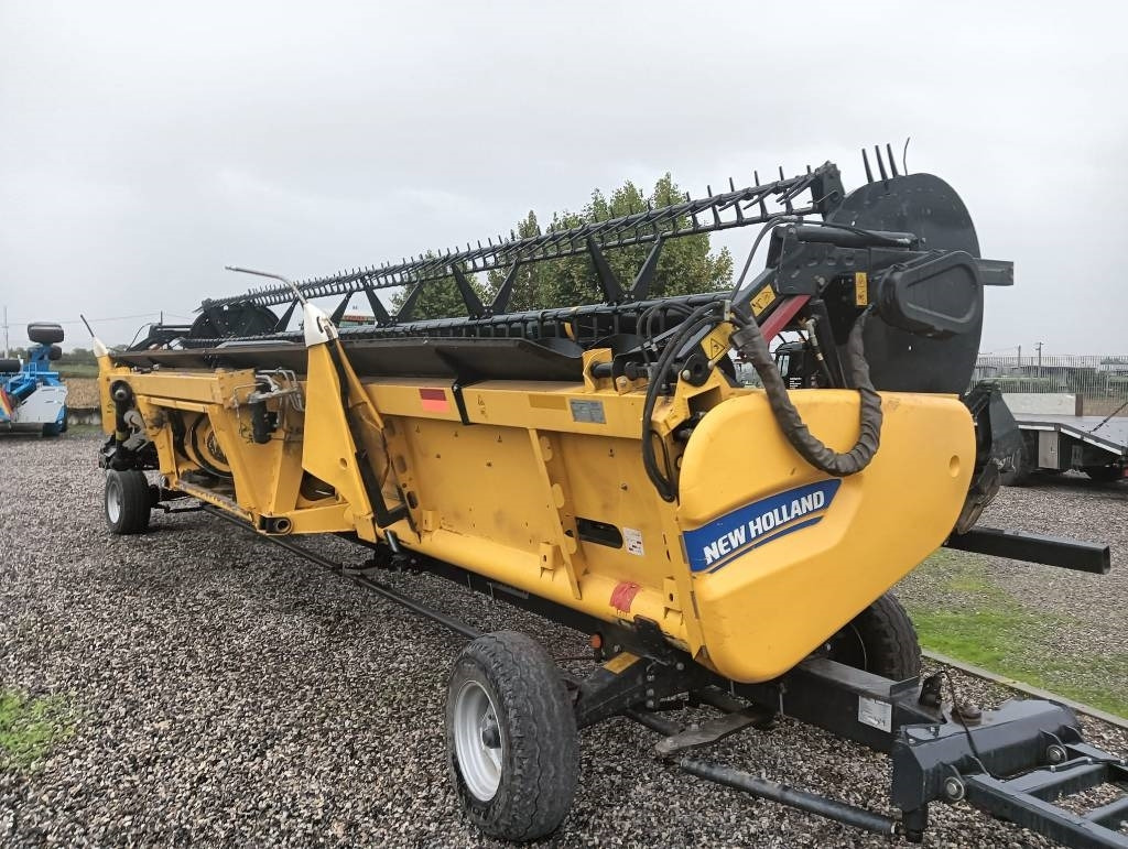 New Holland SOIA A TAPPETI FLEX 9 MT - 收割机附件:图4 New Holland SOIA A TAPPETI FLEX 9 MT - 收割机附件:图4