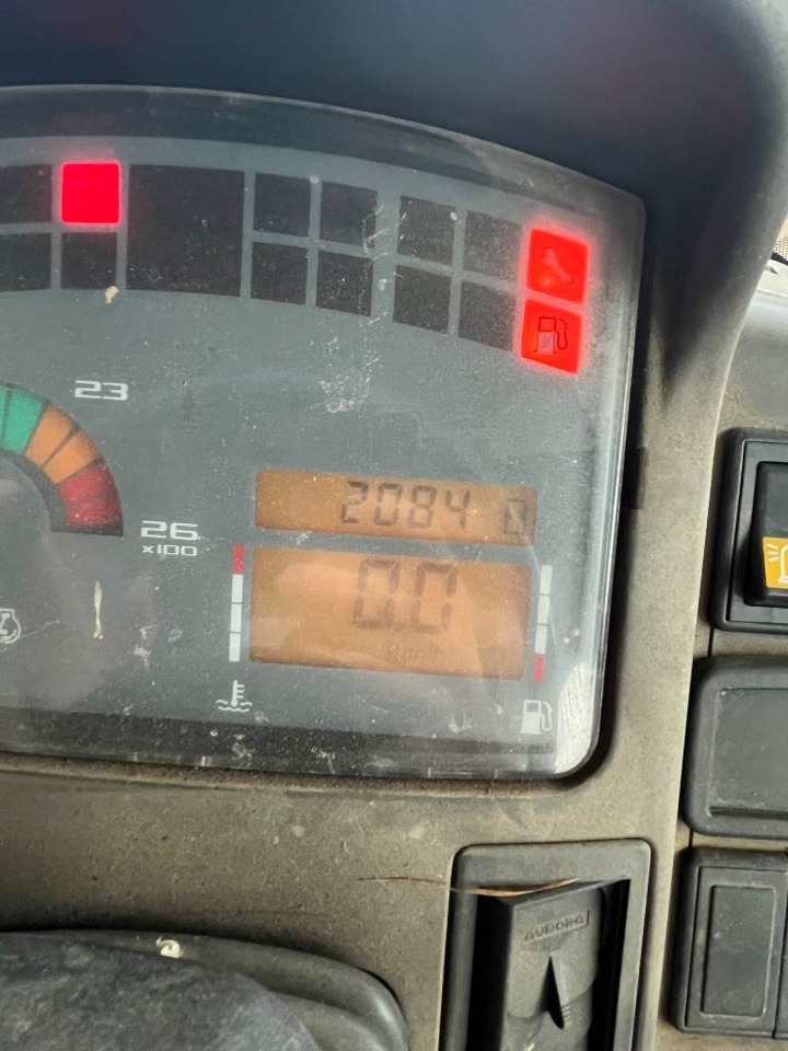 Renault Ares 640 RZ - 拖拉机:图3 Renault Ares 640 RZ - 拖拉机:图3