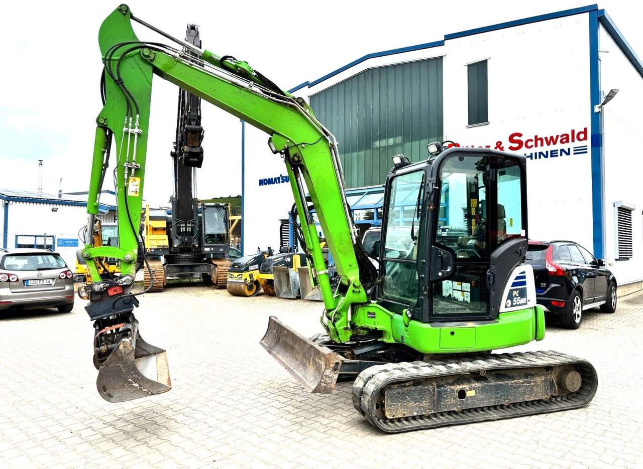 Komatsu PC55MR-5 - 小型挖掘机:图1 Komatsu PC55MR-5 - 小型挖掘机:图1