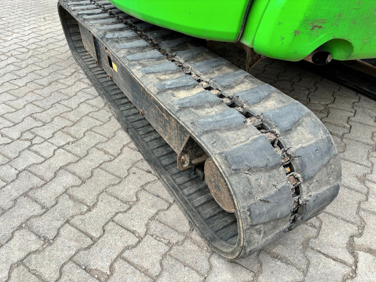 Komatsu PC55MR-5 - 小型挖掘机:图4 Komatsu PC55MR-5 - 小型挖掘机:图4