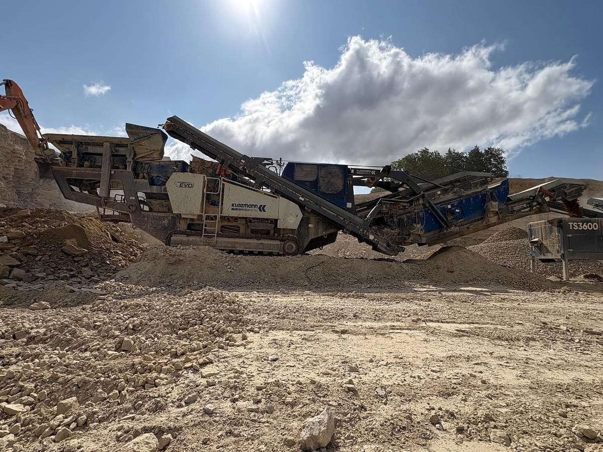 2015 MR110z i EVO2 - 破碎机:图1 2015 MR110z i EVO2 - 破碎机:图1