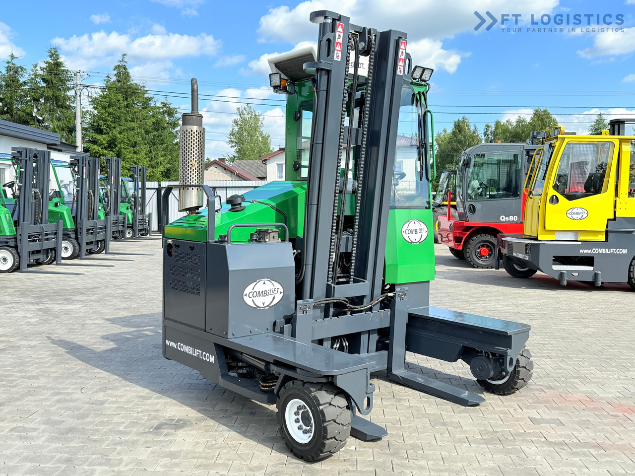 COMBILIFT C3500 / DUPLEX 4100MM / GAS / EXTENDABLE FORKS / CABIN / HEATING + AIR CONDITIONING / LIKE NEW - 四向前移式叉车:图5 COMBILIFT C3500 / DUPLEX 4100MM / GAS / EXTENDABLE FORKS / CABIN / HEATING + AIR CONDITIONING / LIKE NEW - 四向前移式叉车:图5