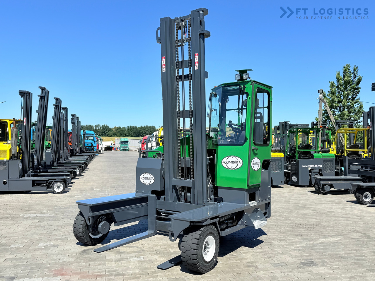 COMBILIFT C5000XL / DIESEL / DUPLEX - 5500MM / FULL CABIN / NEW TYRES / HEATING - 四向前移式叉车:图1 COMBILIFT C5000XL / DIESEL / DUPLEX - 5500MM / FULL CABIN / NEW TYRES / HEATING - 四向前移式叉车:图1
