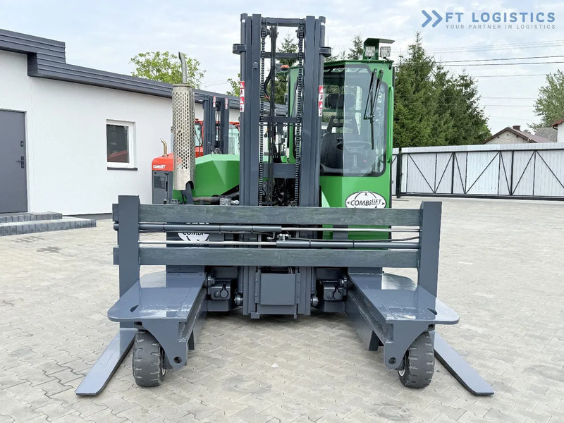Combilift C3000 / DIESEL / DUPLEX - 4000MM / WIDE FORK POSITIONER 2700MM / FULL HEATED CABIN / ONLY 6905H / CONDITION - LIKE NEW! C3000 / - 四向前移式叉车:图4 Combilift C3000 / DIESEL / DUPLEX - 4000MM / WIDE FORK POSITIONER 2700MM / FULL HEATED CABIN / ONLY 6905H / CONDITION - LIKE NEW! C3000 / - 四向前移式叉车:图4