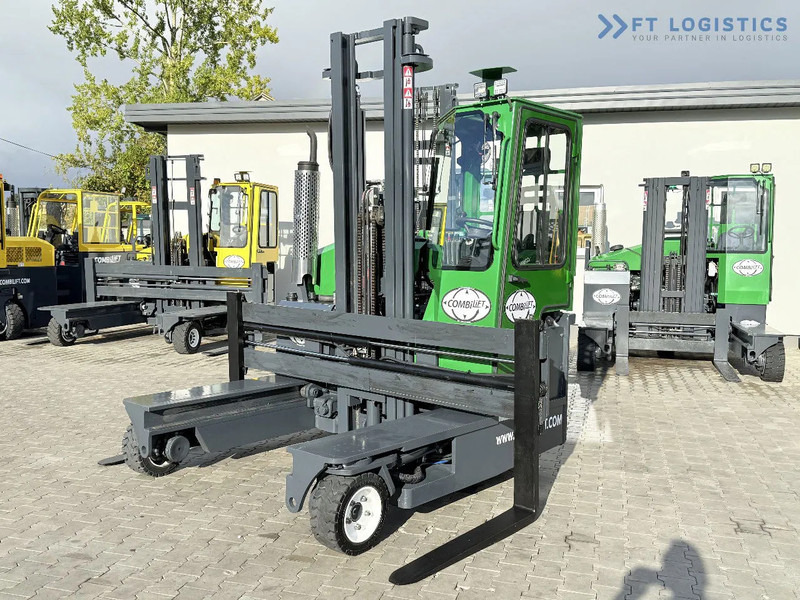 Combilift C3000 / DIESEL / DUPLEX 4200MM / FREE LIFT / WIDE FORK POSITIONER / FULL CABIN / EXCELLENT CONDITION / Wide range of four-way an - 四向前移式叉车:图2 Combilift C3000 / DIESEL / DUPLEX 4200MM / FREE LIFT / WIDE FORK POSITIONER / FULL CABIN / EXCELLENT CONDITION / Wide range of four-way an - 四向前移式叉车:图2