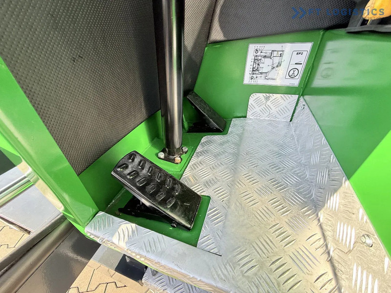 四向前移式叉车 Combilift C3000 / DIESEL / DUPLEX 4200MM / FREE LIFT / WIDE FORK POSITIONER / FULL CABIN / EXCELLENT CONDITION / Wide range of four-way an：图10