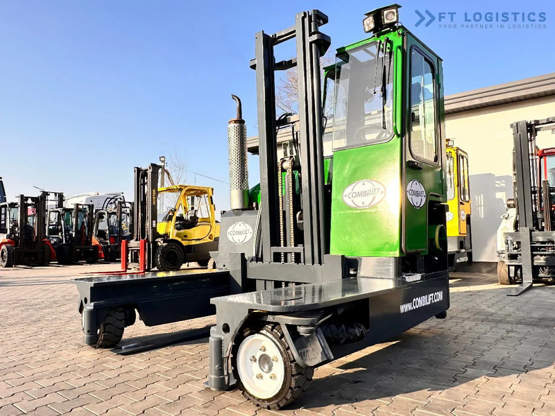 Combilift C3000 / DUPLEX / 4100MM / LPG / FREE LIFT / Like New C3000 / DUPLEX / 4100MM / LPG / FREE LIFT / Like New - 四向前移式叉车:图5 Combilift C3000 / DUPLEX / 4100MM / LPG / FREE LIFT / Like New C3000 / DUPLEX / 4100MM / LPG / FREE LIFT / Like New - 四向前移式叉车:图5