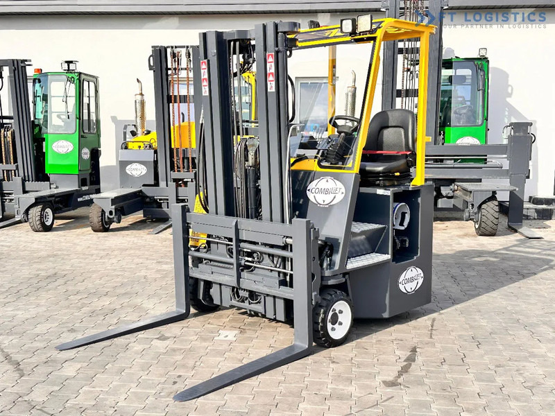 Combilift C3000CB / LPG / TRIPLEX / 4900MM / FREE LIFT / POSITIONER / LIKE NEW C3000CB / LPG / TRIPLEX / 4900MM / FREE LIFT / POSITIONER / - 四向前移式叉车:图4 Combilift C3000CB / LPG / TRIPLEX / 4900MM / FREE LIFT / POSITIONER / LIKE NEW C3000CB / LPG / TRIPLEX / 4900MM / FREE LIFT / POSITIONER / - 四向前移式叉车:图4