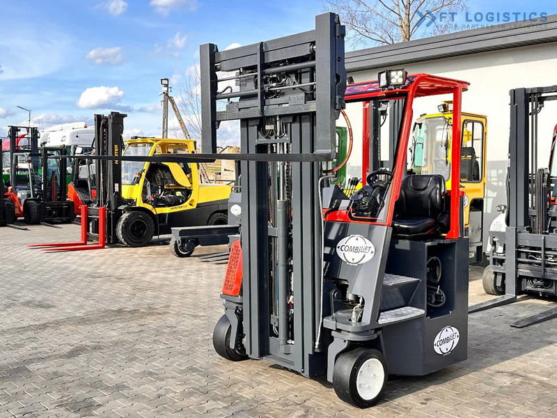 Combilift C3000CB / LPG / TRIPLEX / 5500MM / FREE LIFT / FORK SHIFT / POSITIONER C3000CB / LPG / TRIPLEX / 5500MM / FREE LIFT / FORK SHIFT - 四向前移式叉车:图1 Combilift C3000CB / LPG / TRIPLEX / 5500MM / FREE LIFT / FORK SHIFT / POSITIONER C3000CB / LPG / TRIPLEX / 5500MM / FREE LIFT / FORK SHIFT - 四向前移式叉车:图1