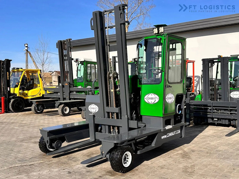 Combilift C4000 / LPG / DUPLEX / 4500MM / FREE LIFT / LIKE NEW C4000 / LPG / DUPLEX / 4500MM / FREE LIFT / LIKE NEW - 四向前移式叉车:图2 Combilift C4000 / LPG / DUPLEX / 4500MM / FREE LIFT / LIKE NEW C4000 / LPG / DUPLEX / 4500MM / FREE LIFT / LIKE NEW - 四向前移式叉车:图2