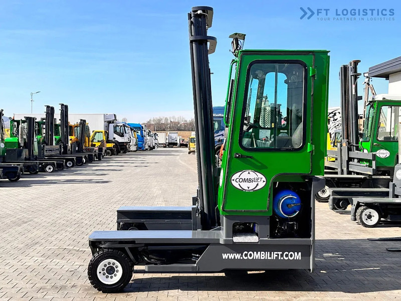Combilift C4000 / LPG / DUPLEX / 4500MM / FREE LIFT / LIKE NEW C4000 / LPG / DUPLEX / 4500MM / FREE LIFT / LIKE NEW - 四向前移式叉车:图3 Combilift C4000 / LPG / DUPLEX / 4500MM / FREE LIFT / LIKE NEW C4000 / LPG / DUPLEX / 4500MM / FREE LIFT / LIKE NEW - 四向前移式叉车:图3