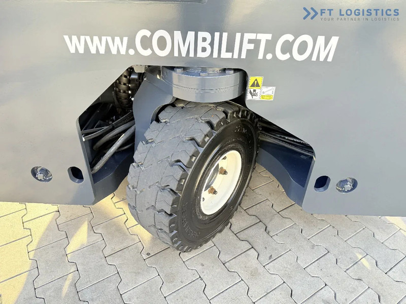 四向前移式叉车 Combilift C4000 – LPG – DUPLEX 4600mm – FREE LIFT – SIDE SHIFT – EXCELLENT CONDITION Wide selection of four-way and side-loading forklifts：图7