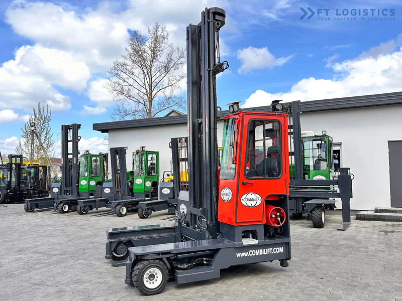 Combilift C4000 / TRIPLEX / 9300MM / FREE LIFT / POSITIONER / LPG / CABIN C4000 / TRIPLEX / 9300MM / FREE LIFT / POSITIONER / LPG / CABIN - 四向前移式叉车:图3 Combilift C4000 / TRIPLEX / 9300MM / FREE LIFT / POSITIONER / LPG / CABIN C4000 / TRIPLEX / 9300MM / FREE LIFT / POSITIONER / LPG / CABIN - 四向前移式叉车:图3