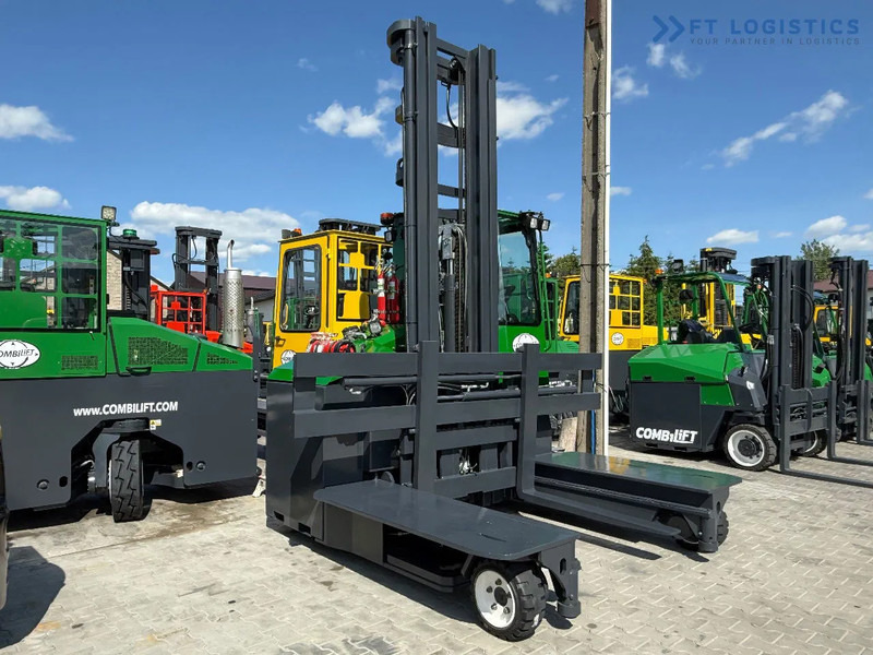 Combilift C5000E / ELECTRIC / TRIPLEX 8300MM / FULL FREE LIFT / WIDE FORK POSITIONER / SIDE SHIFT / BATTERY LIKE NEW C5000E / ELECTRIC / T - 四向前移式叉车:图4 Combilift C5000E / ELECTRIC / TRIPLEX 8300MM / FULL FREE LIFT / WIDE FORK POSITIONER / SIDE SHIFT / BATTERY LIKE NEW C5000E / ELECTRIC / T - 四向前移式叉车:图4