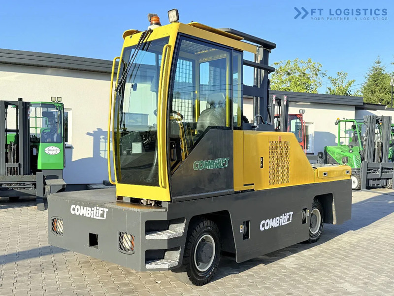 Combilift C5000FSL / DIESEL / DUPLEX - 4000MM / FREE-LIFT / CABIN / A wide range of four-way and side loaders, tailored to diverse needs a - 侧装机:图1 Combilift C5000FSL / DIESEL / DUPLEX - 4000MM / FREE-LIFT / CABIN / A wide range of four-way and side loaders, tailored to diverse needs a - 侧装机:图1