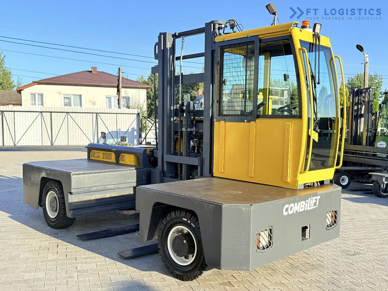 Combilift C5000FSL / DIESEL / DUPLEX - 4000MM / FREE-LIFT / CABIN / A wide range of four-way and side loaders, tailored to diverse needs a - 侧装机:图4 Combilift C5000FSL / DIESEL / DUPLEX - 4000MM / FREE-LIFT / CABIN / A wide range of four-way and side loaders, tailored to diverse needs a - 侧装机:图4