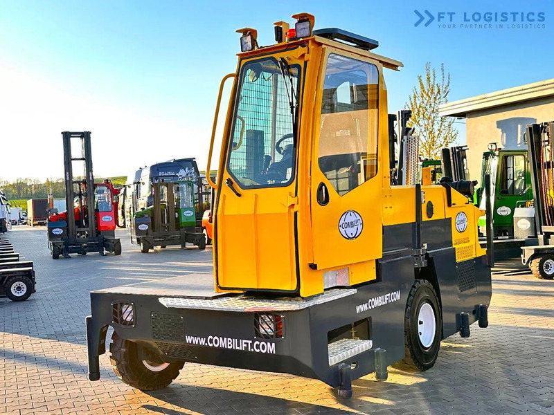 Combilift C5000SL / 5T / DUPLEX – 4000 MM / FREE LIFT / LPG / LIKE NEW!!! C5000SL / 5T / DUPLEX – 4000 MM / FREE LIFT / LPG / LIKE NEW!!! - 四向前移式叉车:图3 Combilift C5000SL / 5T / DUPLEX – 4000 MM / FREE LIFT / LPG / LIKE NEW!!! C5000SL / 5T / DUPLEX – 4000 MM / FREE LIFT / LPG / LIKE NEW!!! - 四向前移式叉车:图3