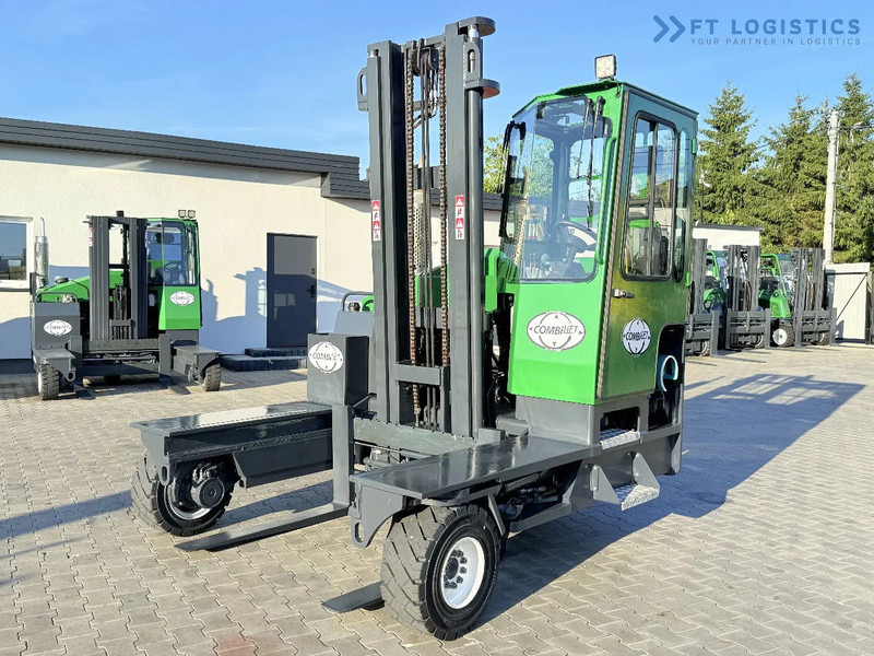 Combilift C5000XL / GAS / DUPLEX 4000 / POSITIONER / FULL CABIN / LIKE NEW C5000XL / GAS / DUPLEX 4000 / POSITIONER / FULL CABIN / LIKE NE - 四向前移式叉车:图2 Combilift C5000XL / GAS / DUPLEX 4000 / POSITIONER / FULL CABIN / LIKE NEW C5000XL / GAS / DUPLEX 4000 / POSITIONER / FULL CABIN / LIKE NE - 四向前移式叉车:图2