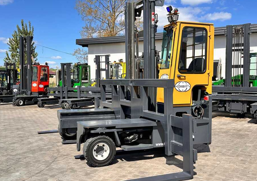 Combilift C9000 / GAS / DUPLEX / 4700MM / FREE LIFT / POSITIONER / FORK SIDE SHIFT / EXCELLENT CONDITION - 四向前移式叉车:图3 Combilift C9000 / GAS / DUPLEX / 4700MM / FREE LIFT / POSITIONER / FORK SIDE SHIFT / EXCELLENT CONDITION - 四向前移式叉车:图3