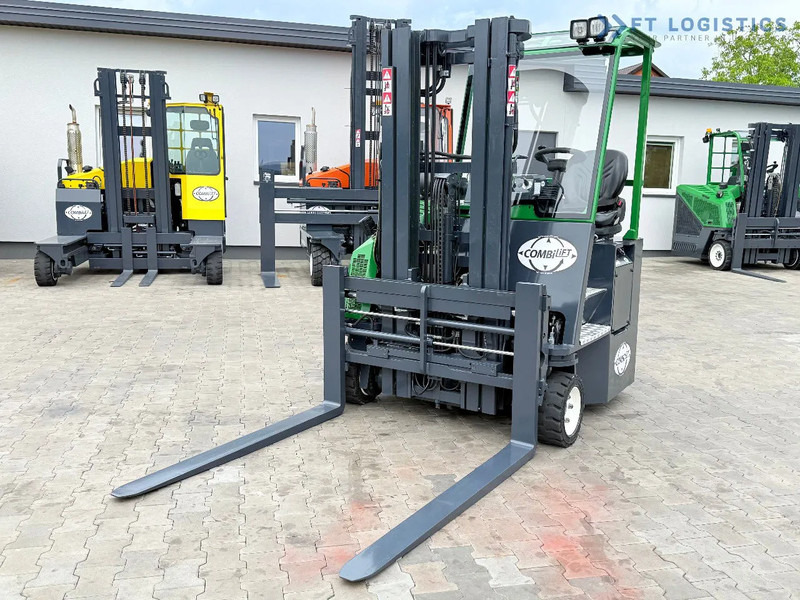 Combilift CB3000 / DIESEL / TRIPLEX 4900MM / FULL FREE LIFT / SIDE SHIFT / FORK POSITIONER / 1500MM FORKS / LIKE NEW CB3000 / DIESEL / TRI - 四向前移式叉车:图4 Combilift CB3000 / DIESEL / TRIPLEX 4900MM / FULL FREE LIFT / SIDE SHIFT / FORK POSITIONER / 1500MM FORKS / LIKE NEW CB3000 / DIESEL / TRI - 四向前移式叉车:图4