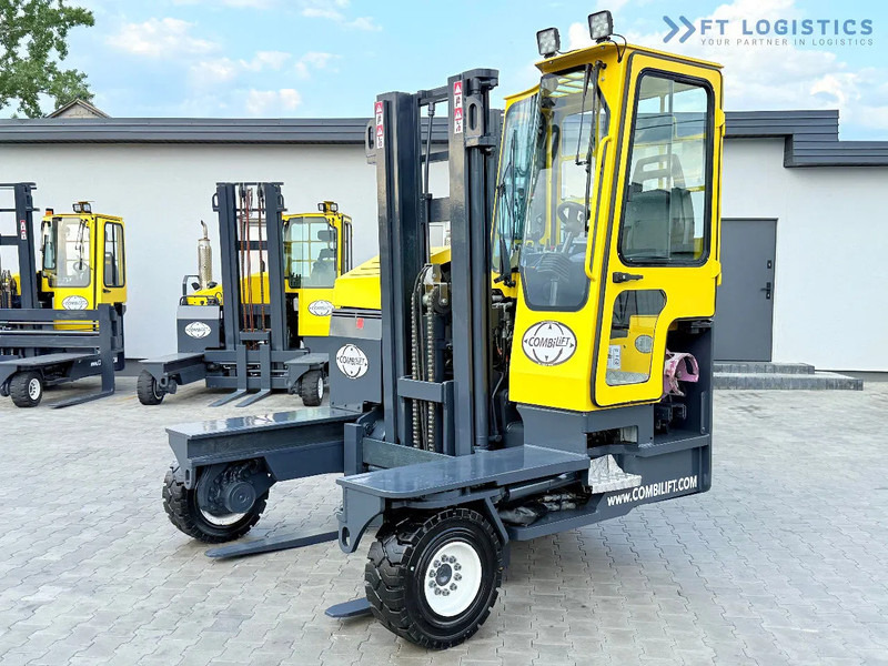 Combilift COMBILIFT C3000XL LARGE CABIN – DUPLEX 3200mm – Year 2015 – LPG – FREE LIFT – SIDESHIFT – CONDITION 5/5 COMBILIFT C3000XL LARGE - 四向前移式叉车:图1 Combilift COMBILIFT C3000XL LARGE CABIN – DUPLEX 3200mm – Year 2015 – LPG – FREE LIFT – SIDESHIFT – CONDITION 5/5 COMBILIFT C3000XL LARGE - 四向前移式叉车:图1