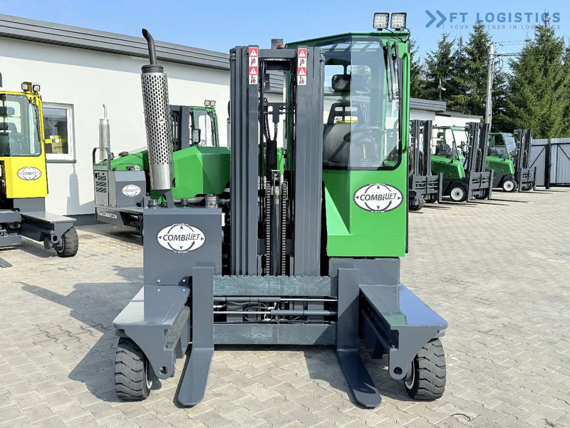 Combilift Combilift C2500 / GAS / TRIPLEX 4900MM / FREE LIFT / ONLY 2446 HOURS / FORK POSITIONER / FULL CABIN / PERFECT CONDITION / Wide r - 四向前移式叉车:图4 Combilift Combilift C2500 / GAS / TRIPLEX 4900MM / FREE LIFT / ONLY 2446 HOURS / FORK POSITIONER / FULL CABIN / PERFECT CONDITION / Wide r - 四向前移式叉车:图4