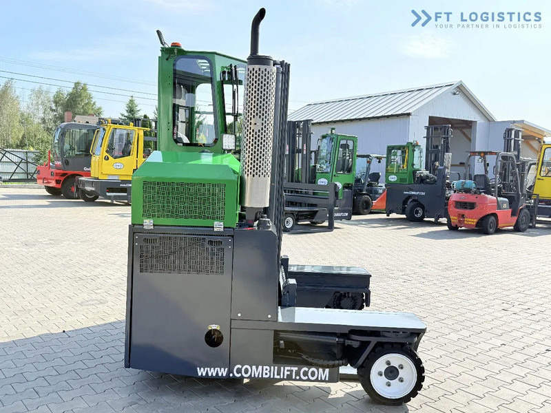 四向前移式叉车 Combilift Combilift C2500 / GAS / TRIPLEX 4900MM / FREE LIFT / ONLY 2446 HOURS / FORK POSITIONER / FULL CABIN / PERFECT CONDITION / Wide r：图6