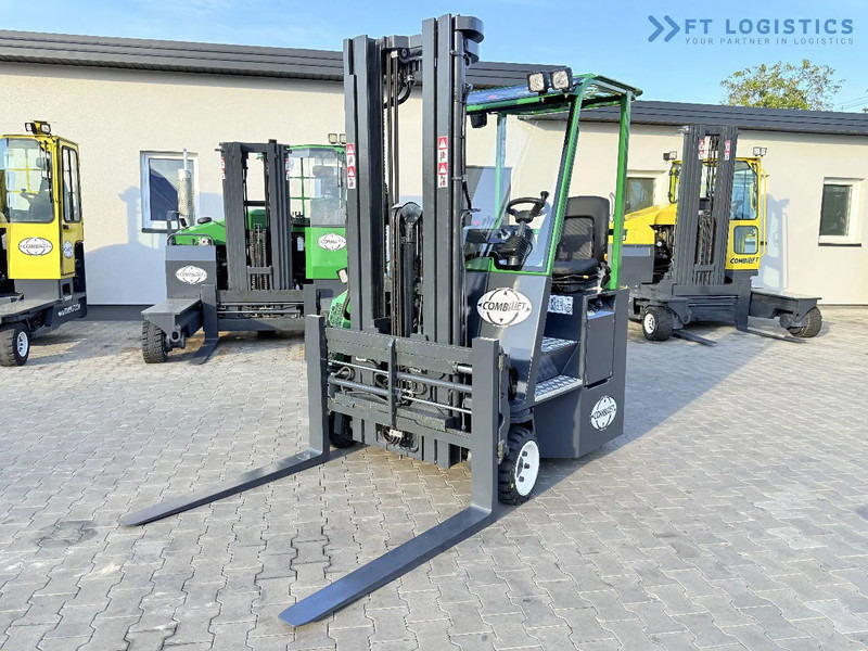 Combilift Combilift C2500CB / TRIPLEX / 5500MM / FREE LIFT / DIESEL / ONLY 3768 MTH / FORK POSITIONER / SIDE SHIFT / NEW TYRES / LIKE NEW - 四向前移式叉车:图3 Combilift Combilift C2500CB / TRIPLEX / 5500MM / FREE LIFT / DIESEL / ONLY 3768 MTH / FORK POSITIONER / SIDE SHIFT / NEW TYRES / LIKE NEW - 四向前移式叉车:图3