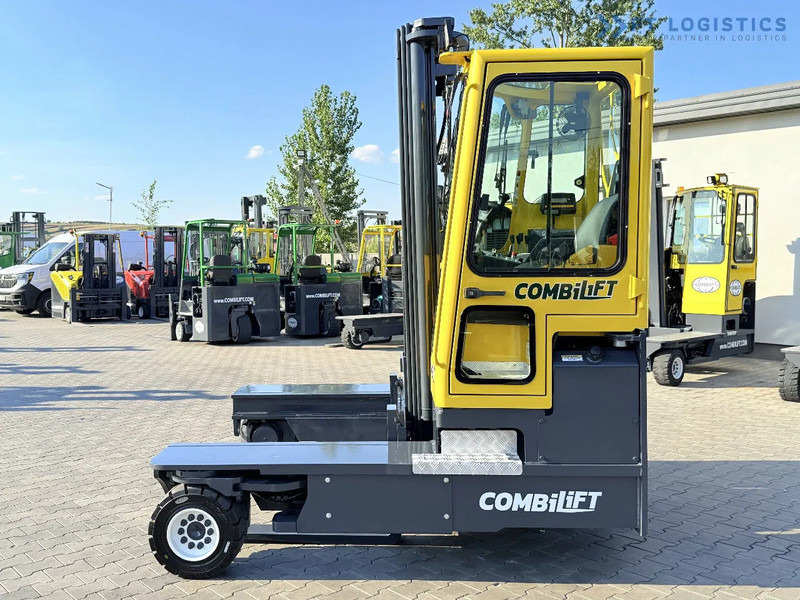 Combilift Combilift C5000 / DIESEL / TRIPLEX 6000MM / FREE LIFT / FORK POSITIONER / BUILT-IN SCALE / HEATING / FULL CABIN / PERFECT CONDIT - 四向前移式叉车:图4 Combilift Combilift C5000 / DIESEL / TRIPLEX 6000MM / FREE LIFT / FORK POSITIONER / BUILT-IN SCALE / HEATING / FULL CABIN / PERFECT CONDIT - 四向前移式叉车:图4